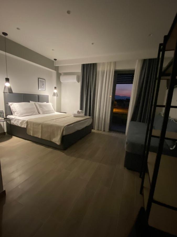 Levanda Suites Paralia Katerinis Ngoại thất bức ảnh